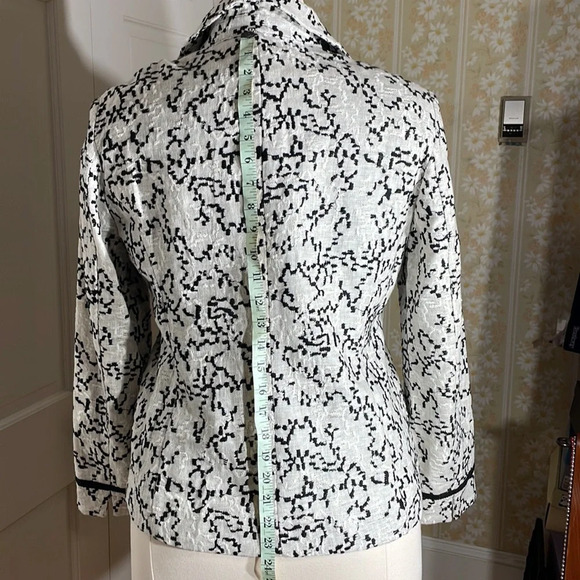 👀Chicos (nubby) Jacket 👀 - Picture 6 of 9